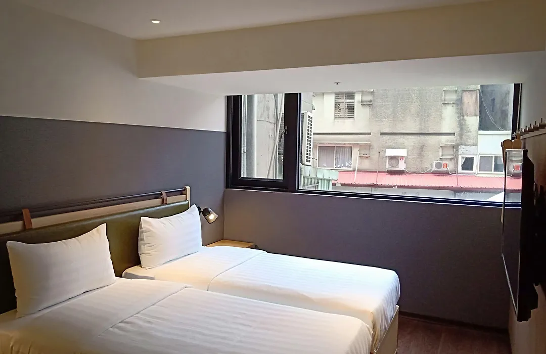 City Suites - Main Station-1